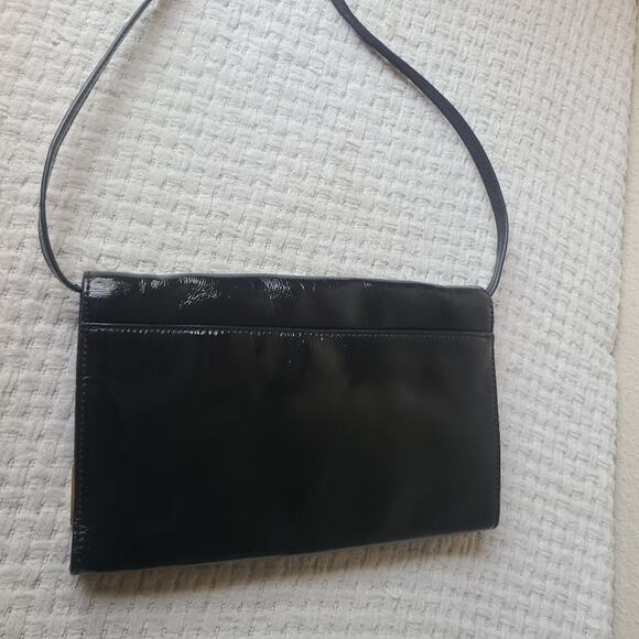 Michael Kors Black Clutch with Glossy Finish Shoulder Bag - Picture 6 of 13